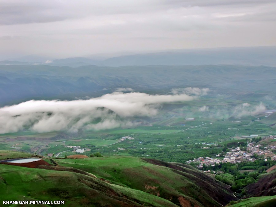 عکس سلفی روستای خانقاه از کوه های بزگوش (اوجو داغ)