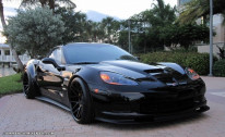 CoRvEttE BlAcK TuNiNg