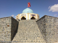 یادمان شهدای گمنام میانه