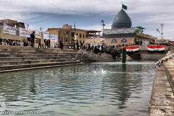        آب فراتون آخدوقجان موجونا باخام                       اول ائدیب گیلایه صونرا دستماز آلام  