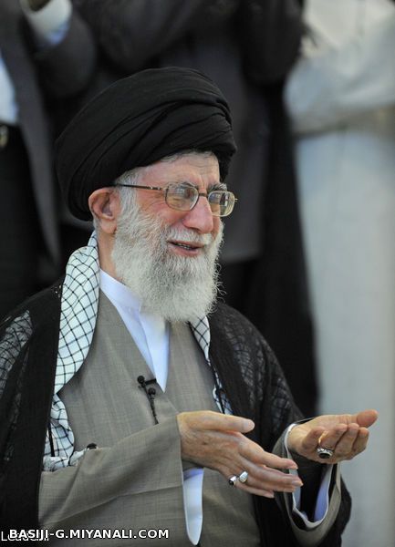 امام خامنه ای