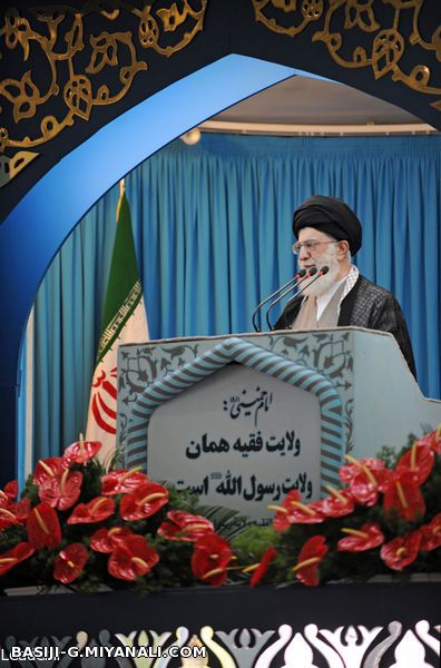 امام خامنه ای