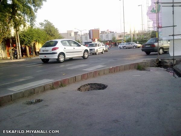 نشست آسفالت این بار در نزدیکی میدان معلم!