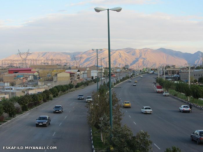 منظره ای از جاده