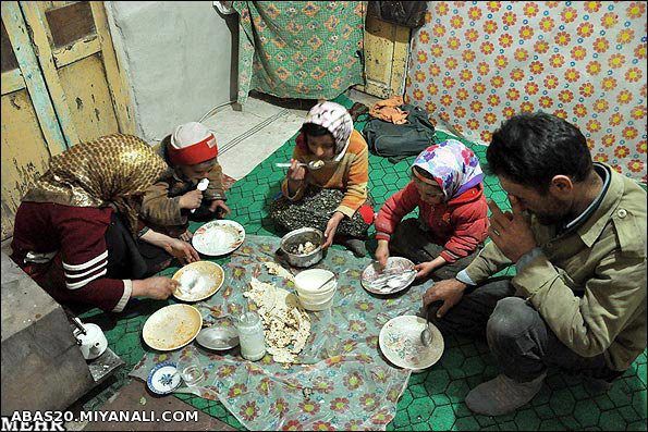 مرد سرتو بالا بگیر