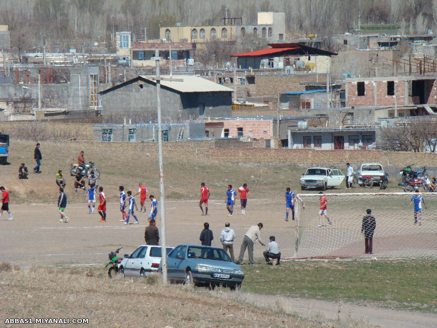 فوتبال در روستای آونلیق-نوروز 1393