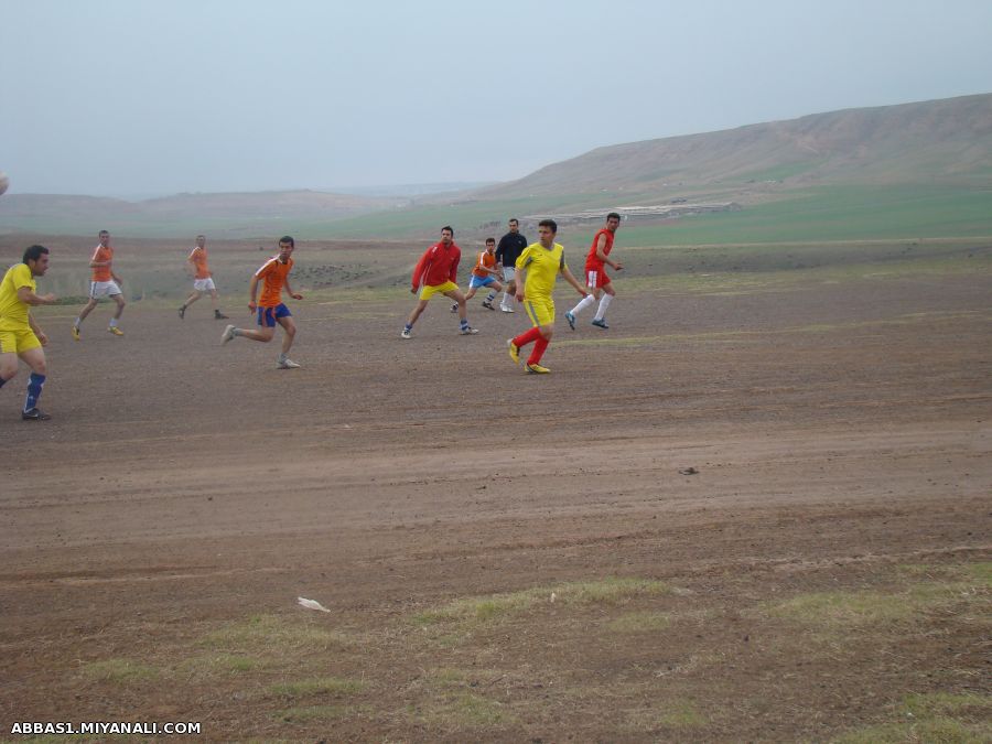 فوتبال در روستای آونلیق-نوروز 1393