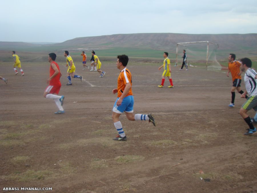 فوتبال در روستای آونلیق-نوروز 1393