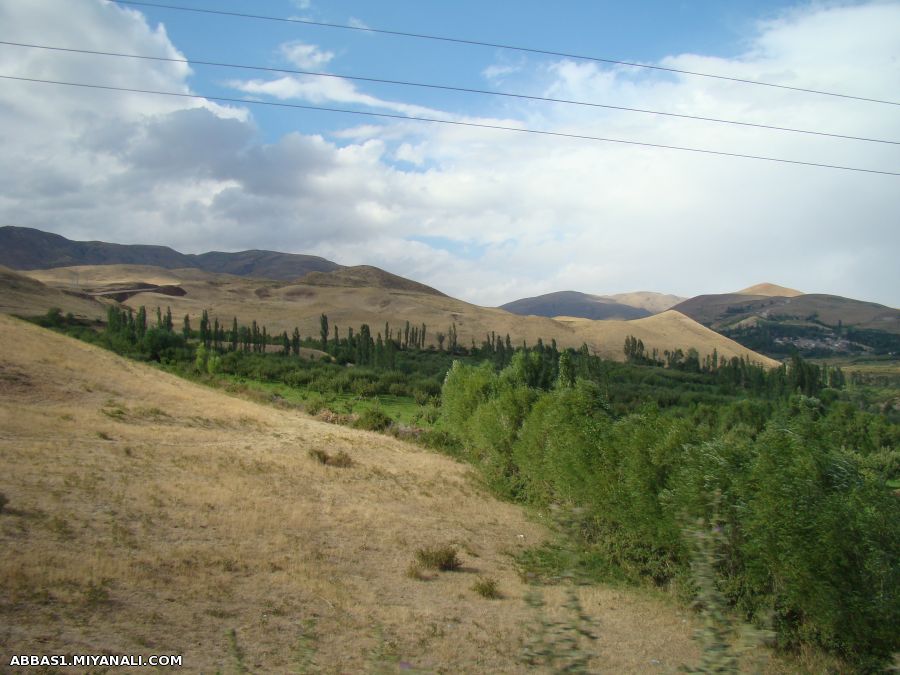 طبیعت روستای نشق(میانه)