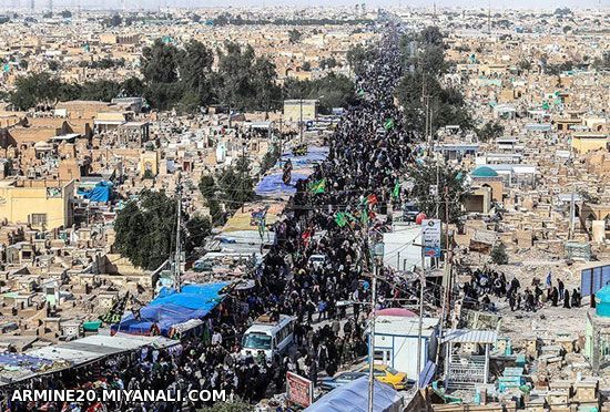 پیاده روی بزرگ زائران اربعین از مسیر نجف به کربلا (عکس)