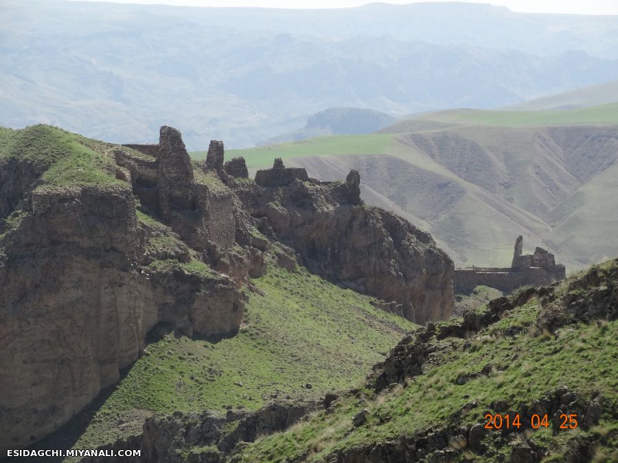 نمای از قلعه 