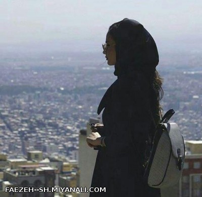 تا گوش ها مفتند حرف های مفت پشت سرمان بسیار است   گیر یه مشت مفت خور افتادیم 