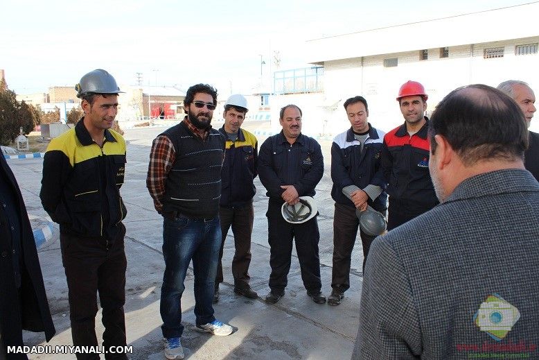  بازدید دکتر مددی از شرکت نفت شهرستان میانه 