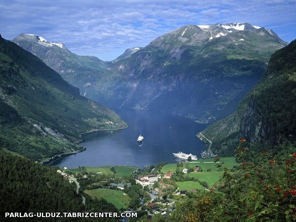 این تصویر هم برای حسین آقا " آسمان آبی من "...Geirangerfjord,Norway 