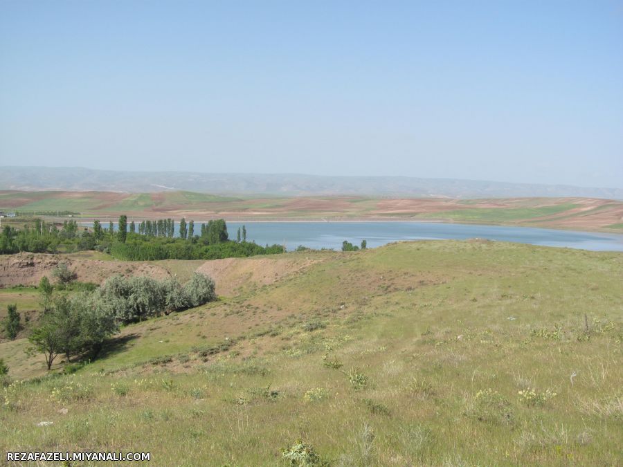 نمایی از سد صومعه علیا