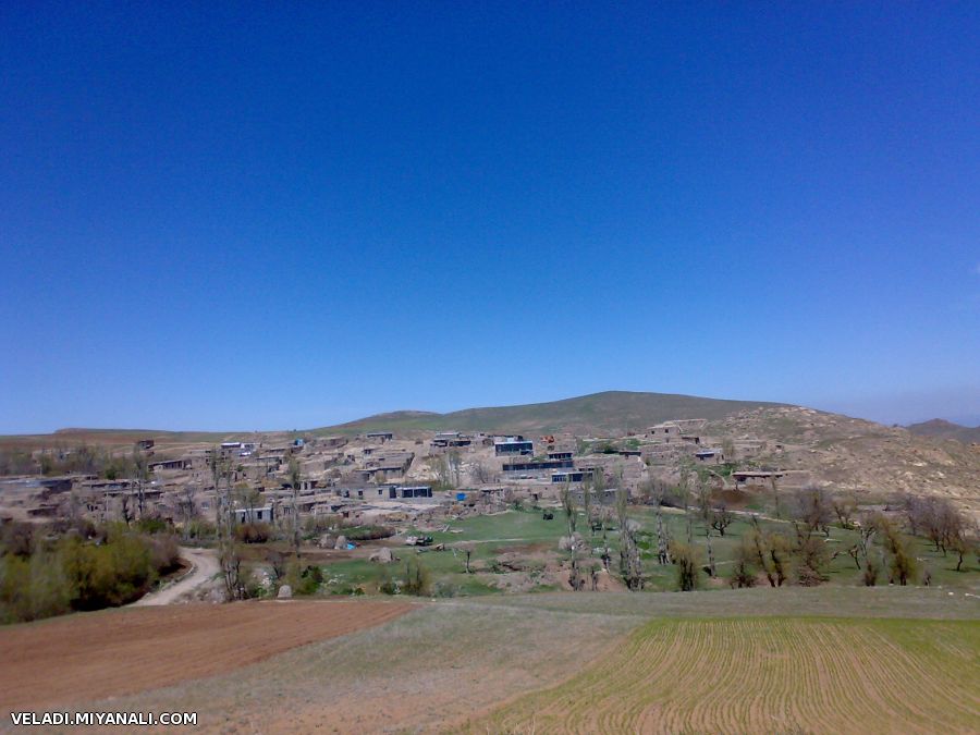 روستای قندرقالو