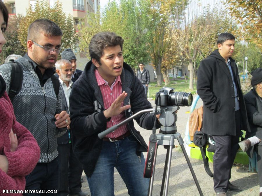 تصاویر پشت صحنه نیمکت و گل سرخ - علی حسینی صدر