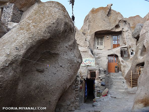 روستای کندوان با خانه های تاریخی