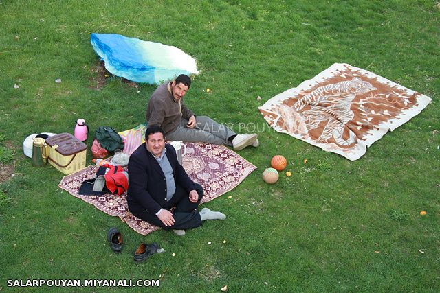 مردم میانه روز «سیزده بدر» را در دامان طبیعت گذراندند