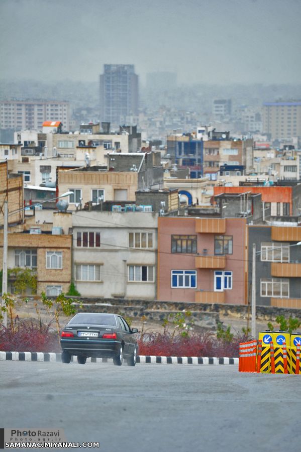 اولین بارش باران پاییزی در مشهد