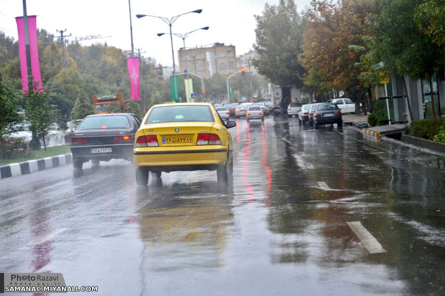 اولین بارش باران پاییزی در مشهد