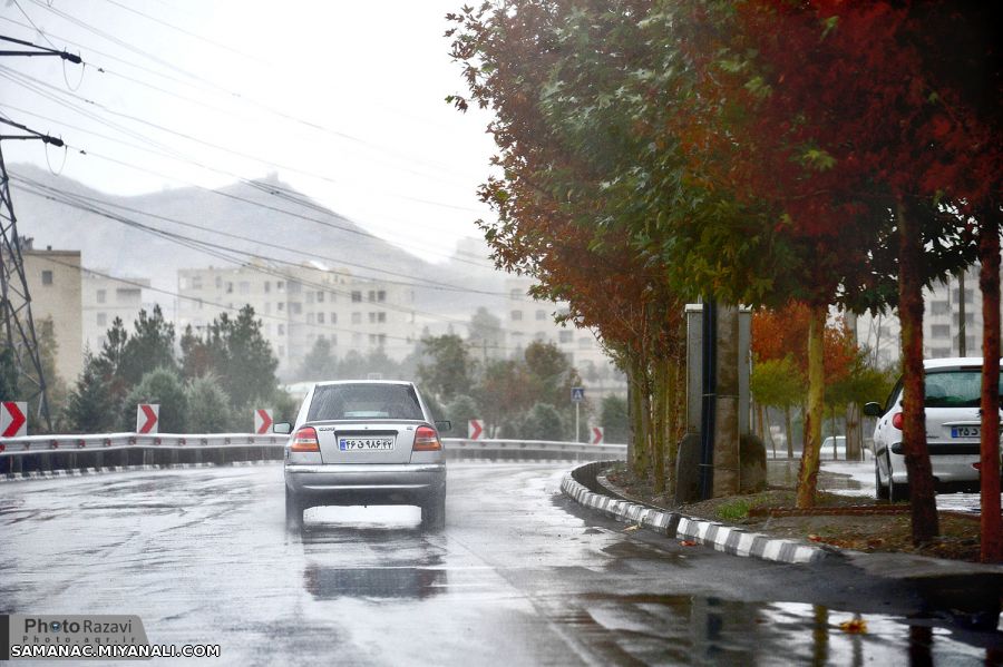 اولین بارش باران پاییزی در مشهد